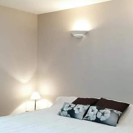 Holiday home De L'ecurie La Fourasse